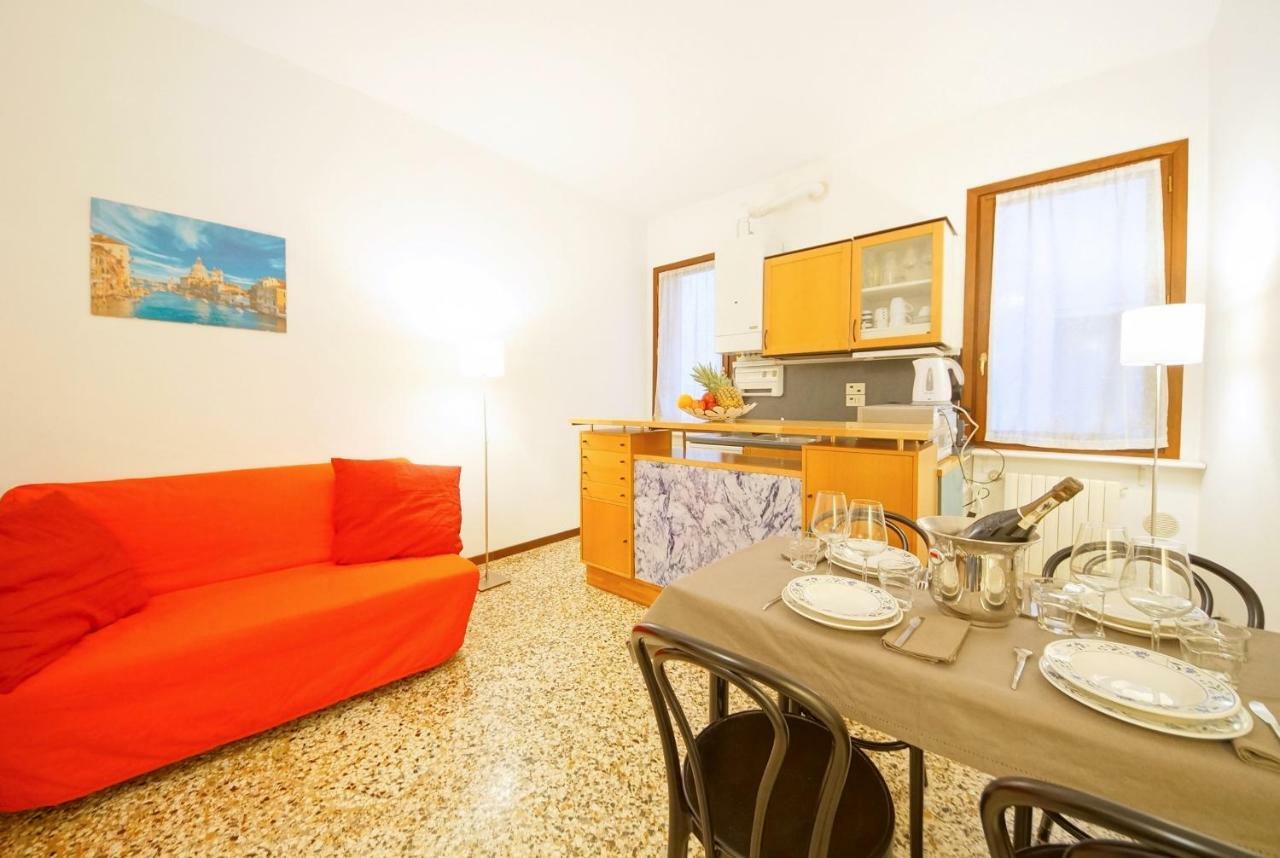 Santa Marina Apartment Rialto Венеция Экстерьер фото